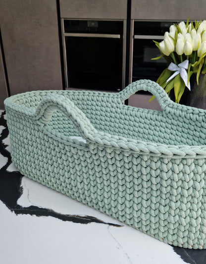 Crochet Moses Basket -Single Colour