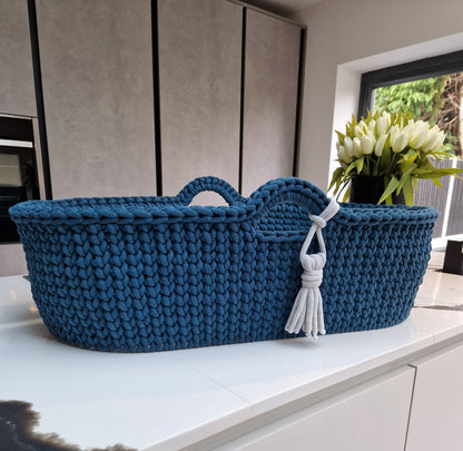 Crochet Moses Basket -Single Colour